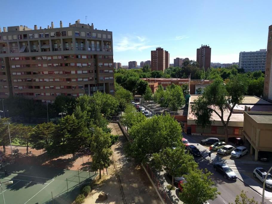 Valencia Las Artes Y Ciencias + Garaje + Netflix ภายนอก รูปภาพ