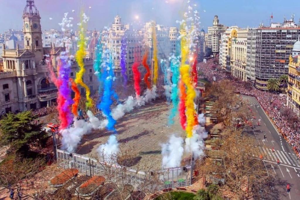 Valencia Las Artes Y Ciencias + Garaje + Netflix ภายนอก รูปภาพ